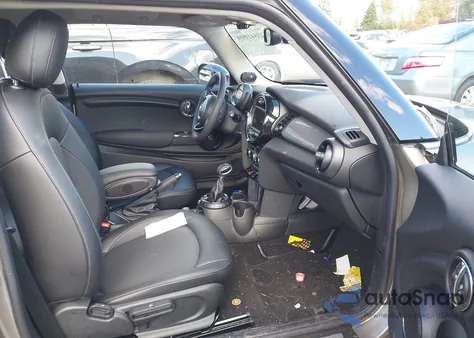 2016 Mini Hardtop Cooper from USA, damaged, VIN WMWXP5C57G3B77233